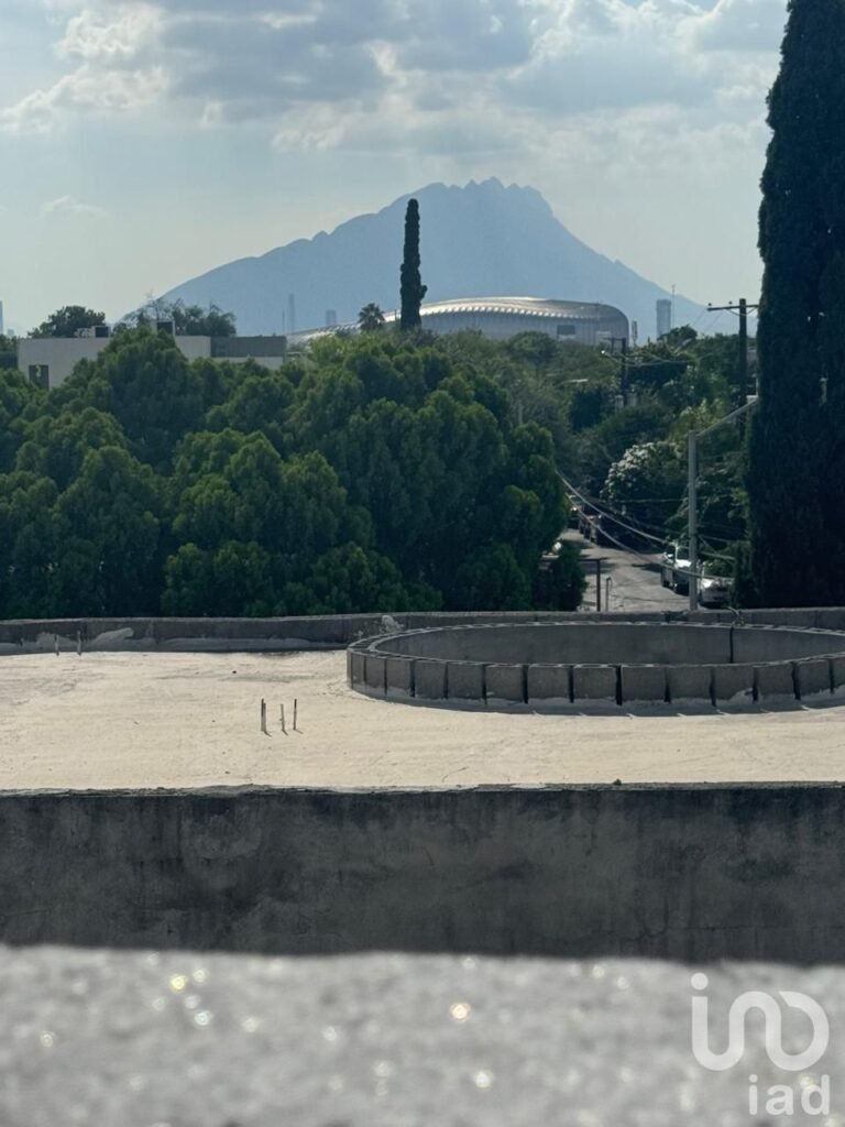 Casa en Venta en la Colonia Camino Real, Guadalupe NL