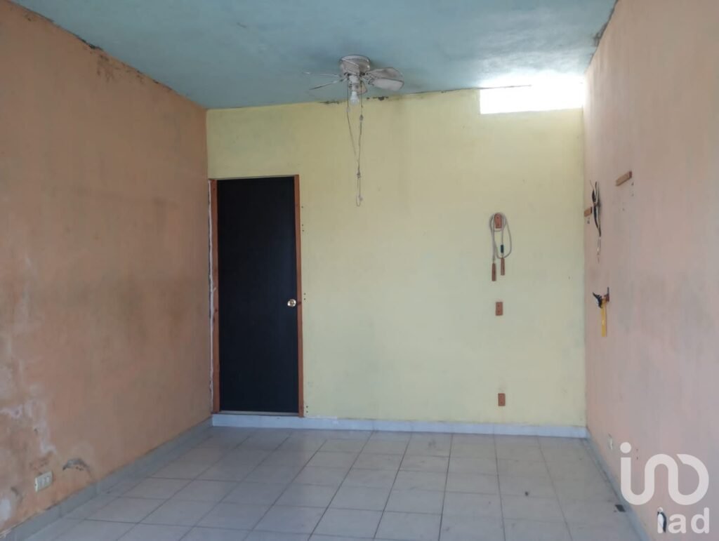 Casa en Venta en la Colonia Camino Real, Guadalupe NL