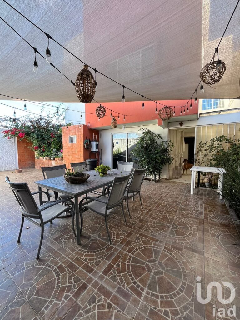 CASA EN VENTA EN FRACC LA PROVIDENCIA