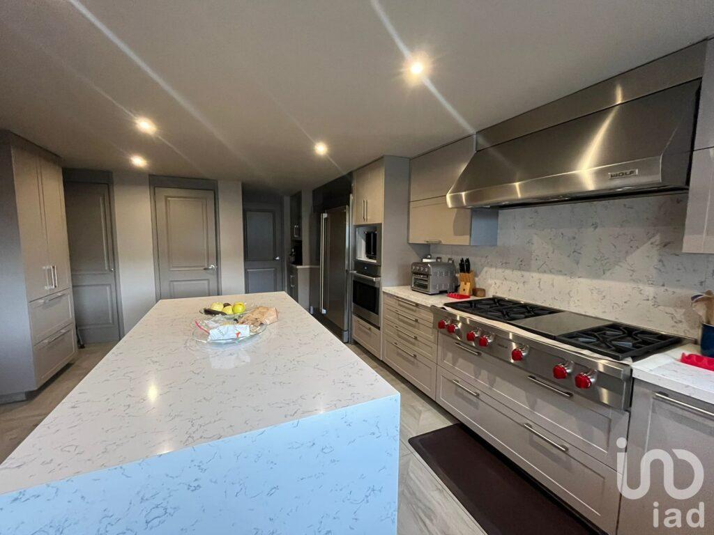 Se vende precioso departamento remodelado en Polanco