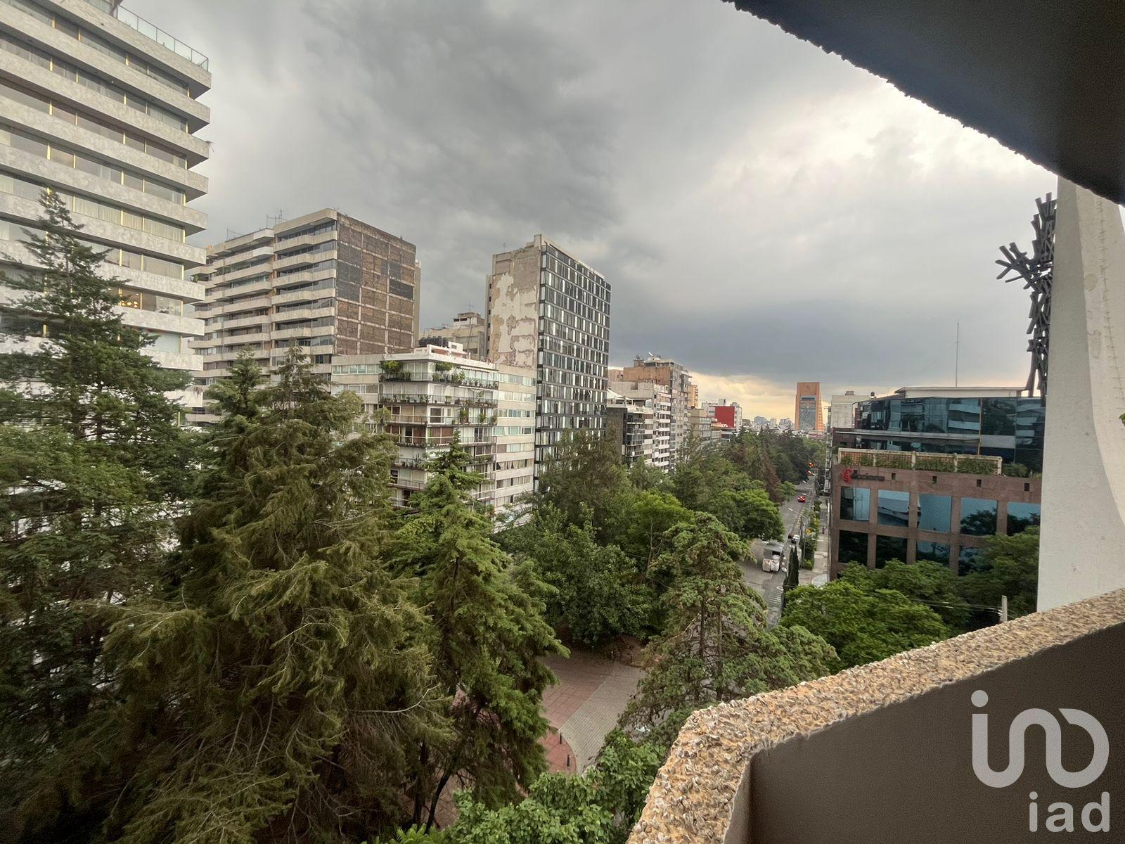 Se vende precioso departamento remodelado en Polanco