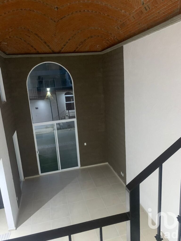 Casa en Venta en Privada, cerca Lomas Cocoyoc, Morelos