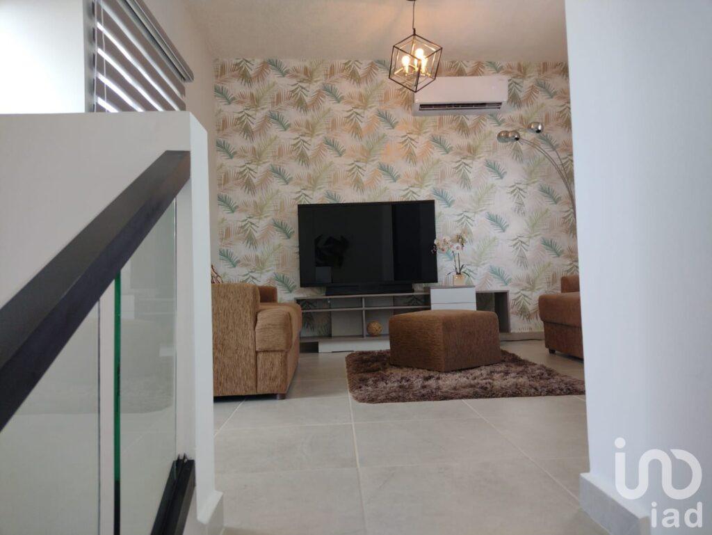 CASA EN VENTA RESIDENCIAL CUMBRES BOCA DEL RIO