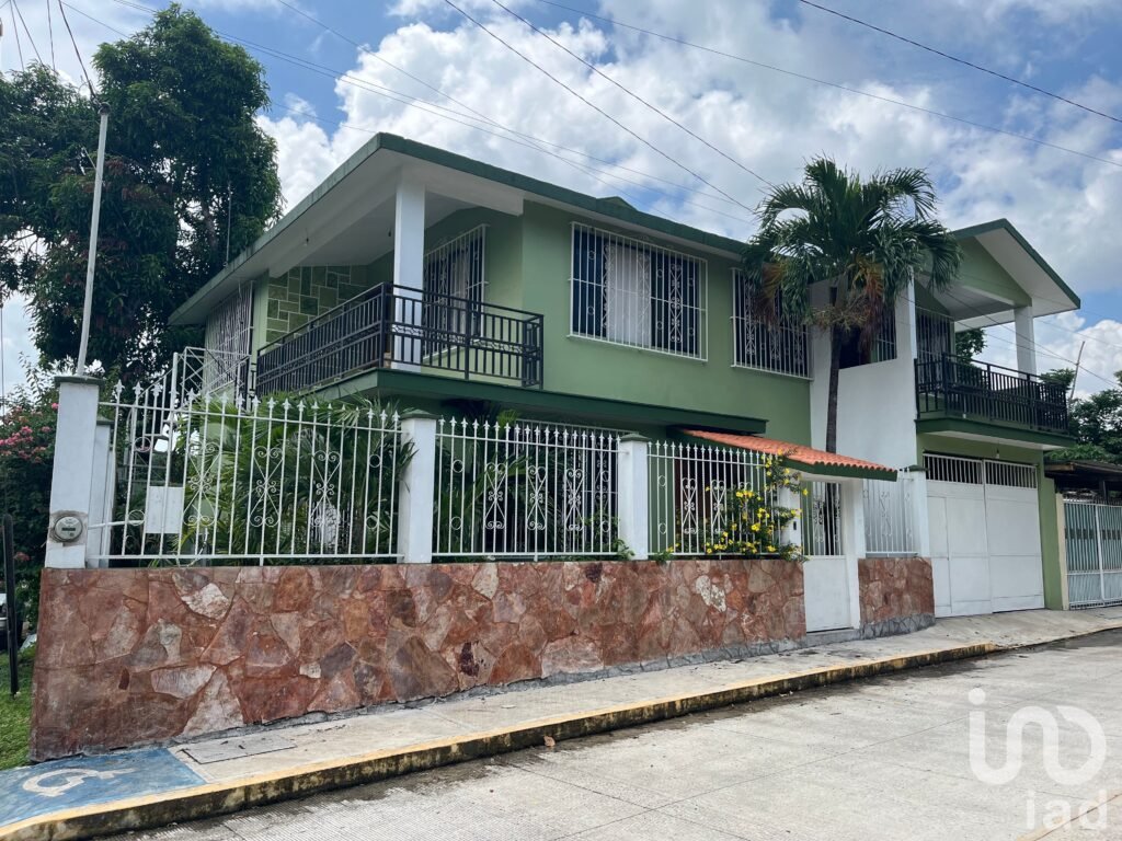 Casa en Venta en Colonia Don Pedro, Catemaco, Veracruz