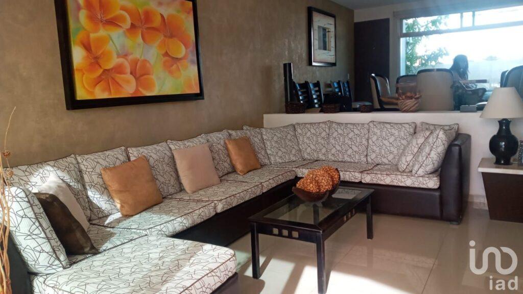 Casa en Venta en Vista Dorada, Querétaro, Querétaro