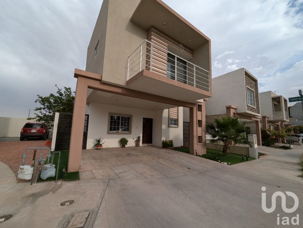 Casa en Renta Amueblada en Toledo Residencial a 7 minutos de Consulado Americano