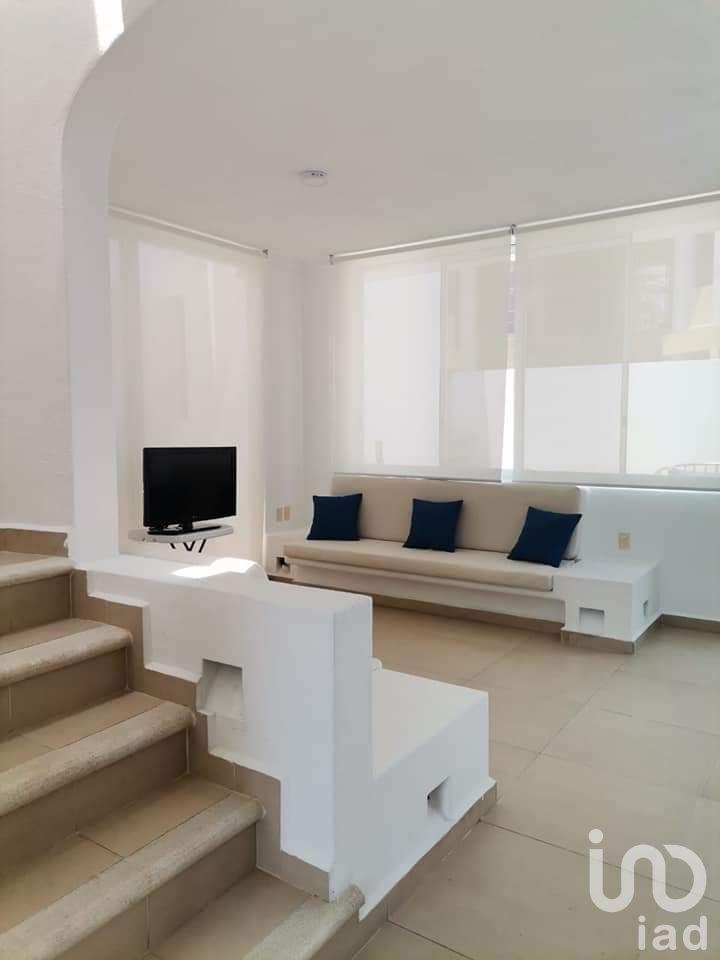 Casa en Acapulco Diamante a un costado de centros comerciales