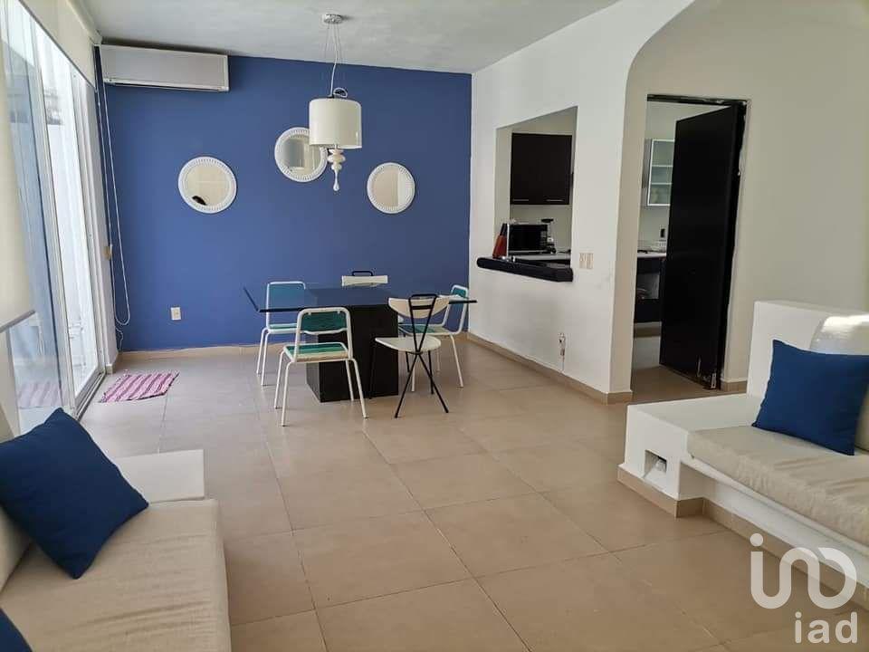 Casa en Acapulco Diamante a un costado de centros comerciales