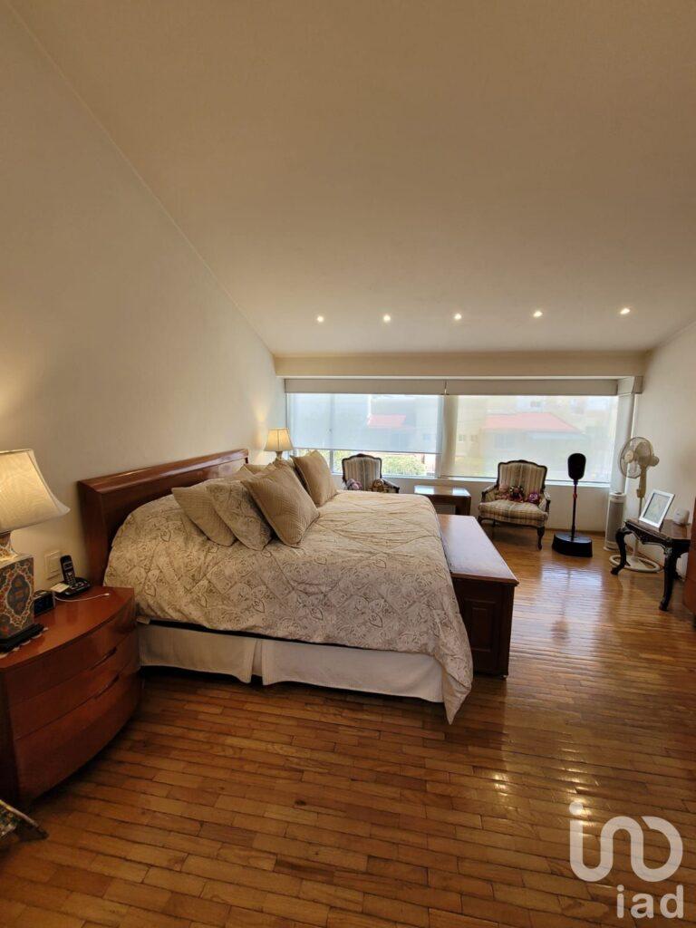 Casa en venta en Lomas de Tecamachalco, Naucalpan, Mexico