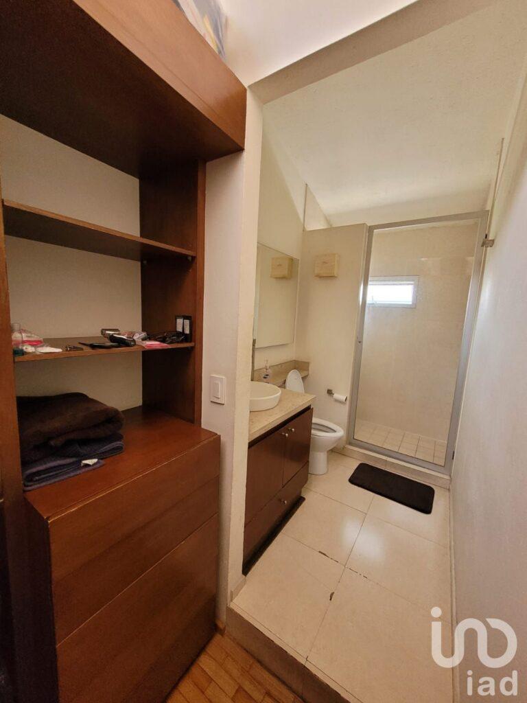 Casa en venta en Lomas de Tecamachalco, Naucalpan, Mexico