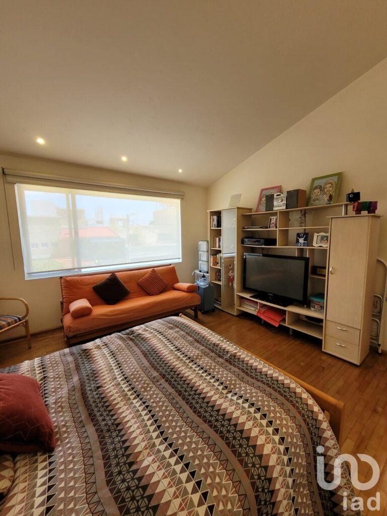 Casa en venta en Lomas de Tecamachalco, Naucalpan, Mexico