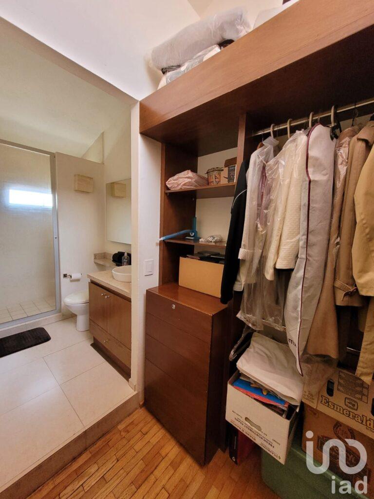 Casa en venta en Lomas de Tecamachalco, Naucalpan, Mexico