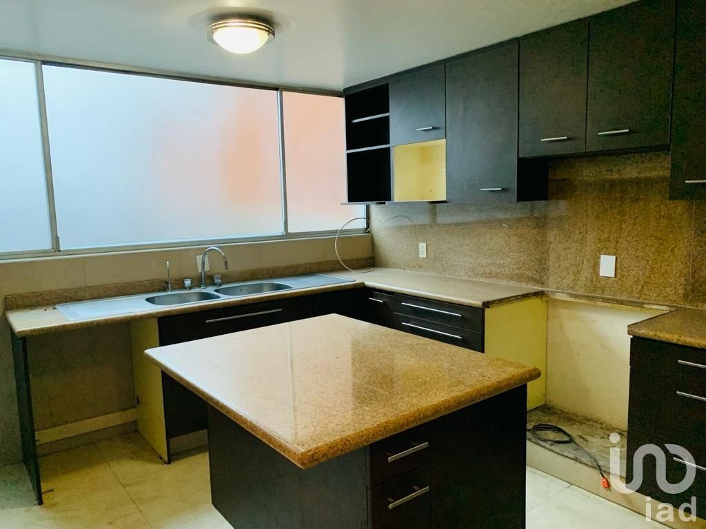 Casa en Renta en La Herradura, Huixquilucan, Estado de México