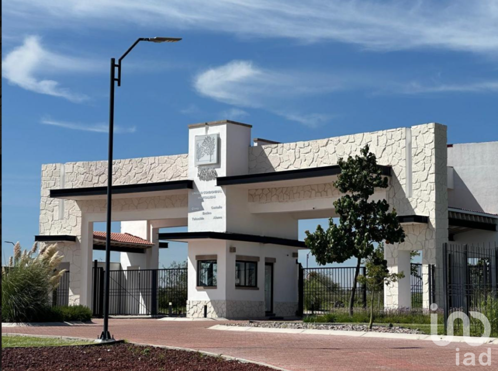 VENTA- CIUDAD MADERAS CORREGIDORA- TERRENO PREMIUM PRIVADA DUNA