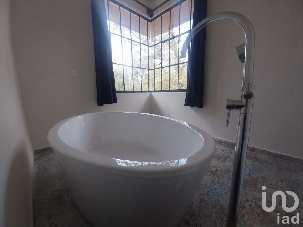 Se vende Casa en el bosque en el pueblo Mágico de Huasca de Ocampo, Hidalgo