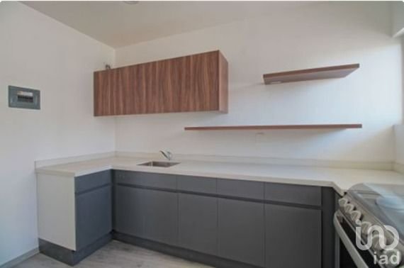 Departamento de 2 niveles y roof garden en La Paz