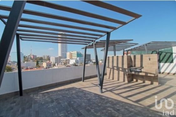 Departamento de 2 niveles y roof garden en La Paz