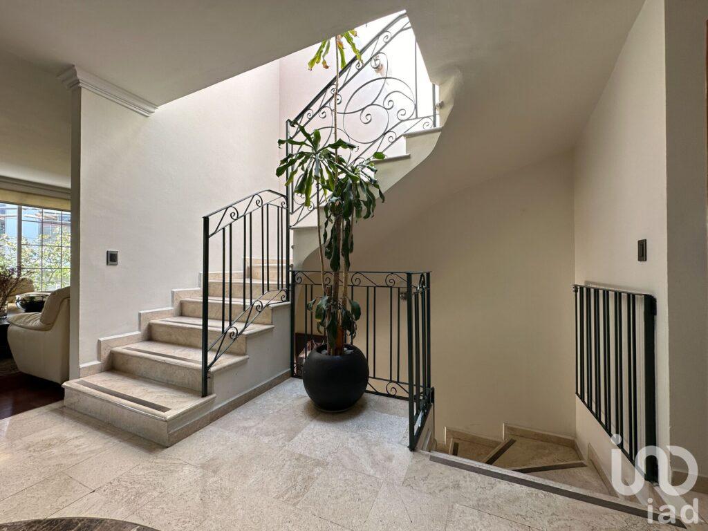 Casa en venta en Hacienda de Las Palmas Huixquilucan, México