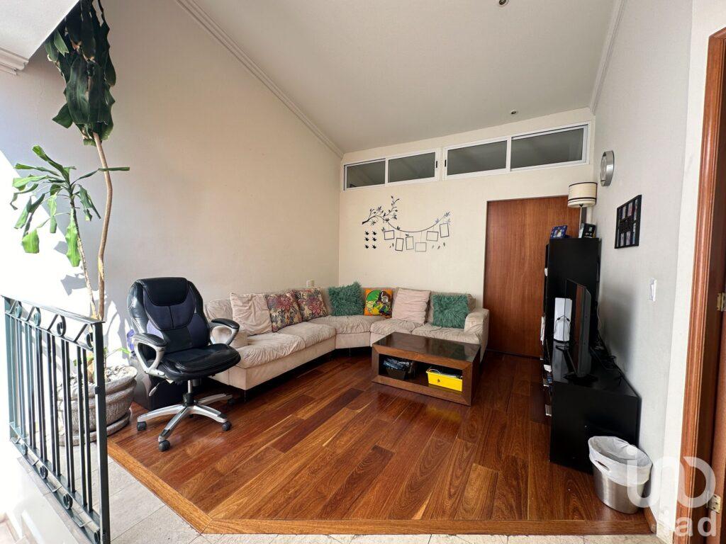 Casa en venta en Hacienda de Las Palmas Huixquilucan, México