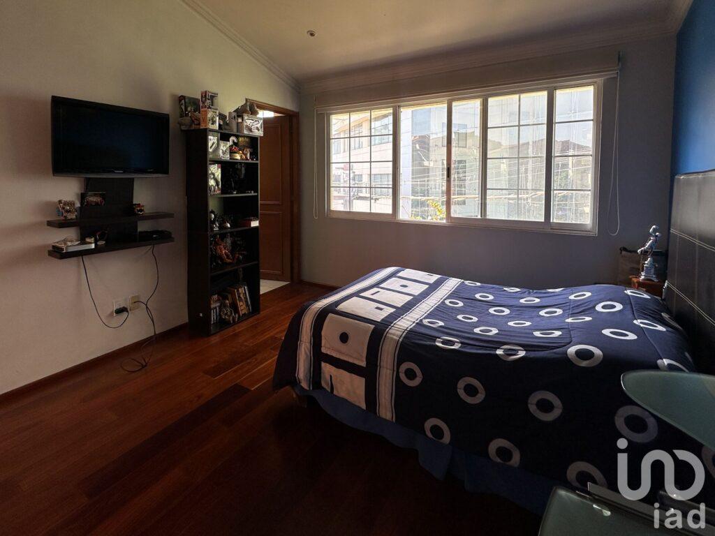 Casa en venta en Hacienda de Las Palmas Huixquilucan, México