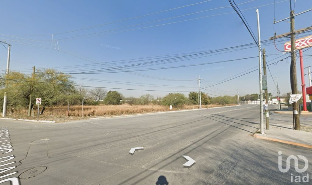 Gran Terreno en Excelente Ubicación