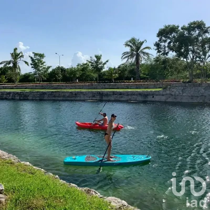 TERRENO RESIDENCIAL EN PRIVADA EN PROGRESO YUCATÁN