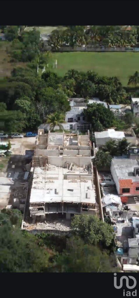 Departamentos Venta 2 habitaciones, 2 baños, vista panoramica Av. Colegios Cancun