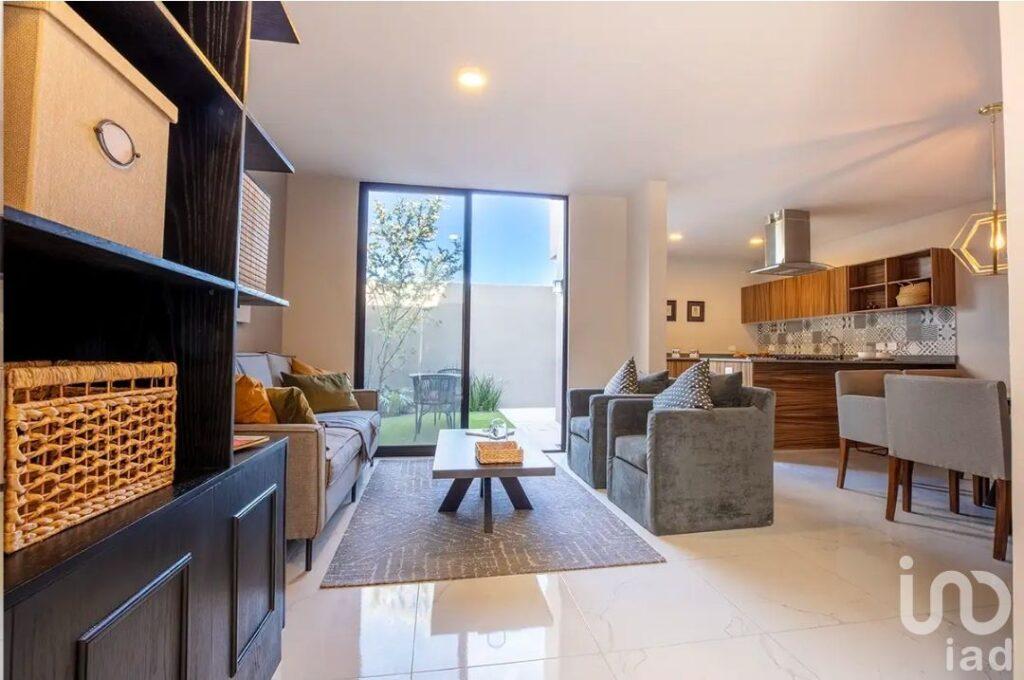 Casa en Zibata privada de solo 58 casas