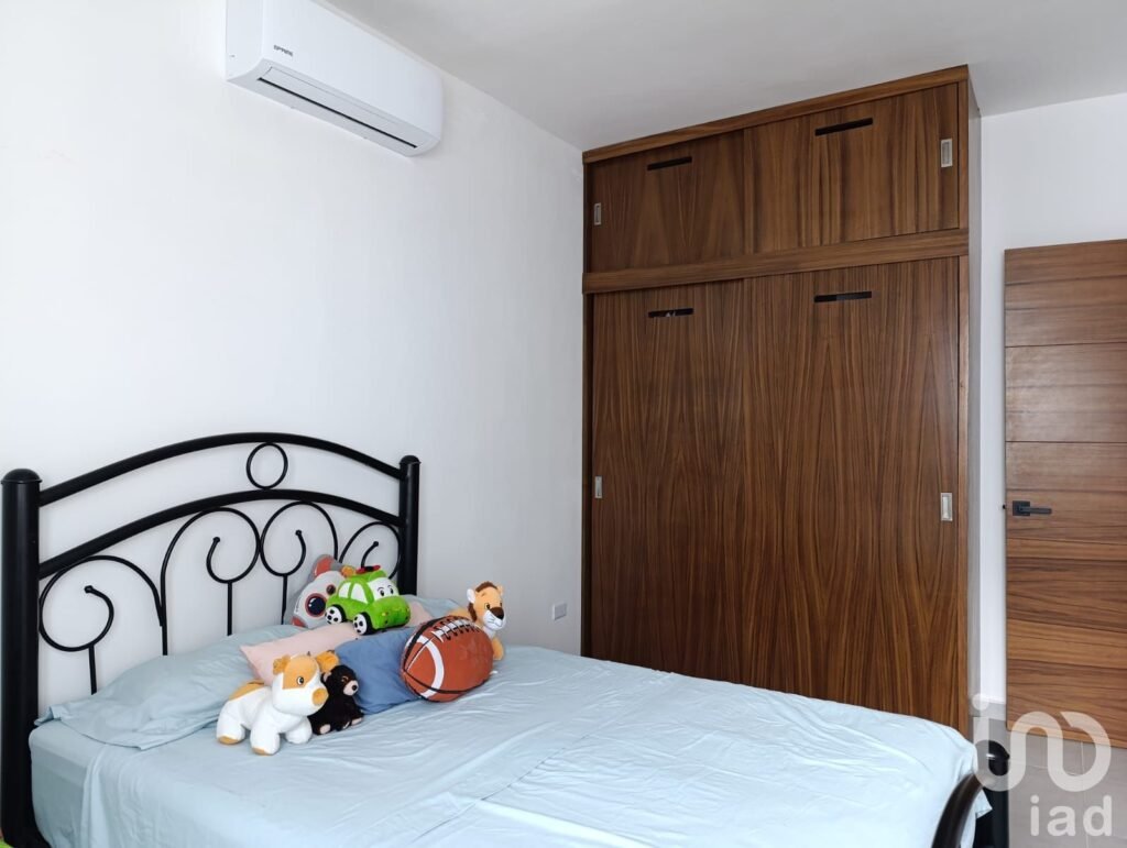 CASA CON 4 RECAMARAS EN VENTA EN RESIDENCIAL RIO CANCUN QUINTANA ROO