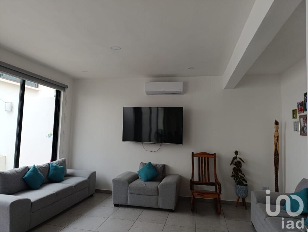 CASA CON 4 RECAMARAS EN VENTA EN RESIDENCIAL RIO CANCUN QUINTANA ROO