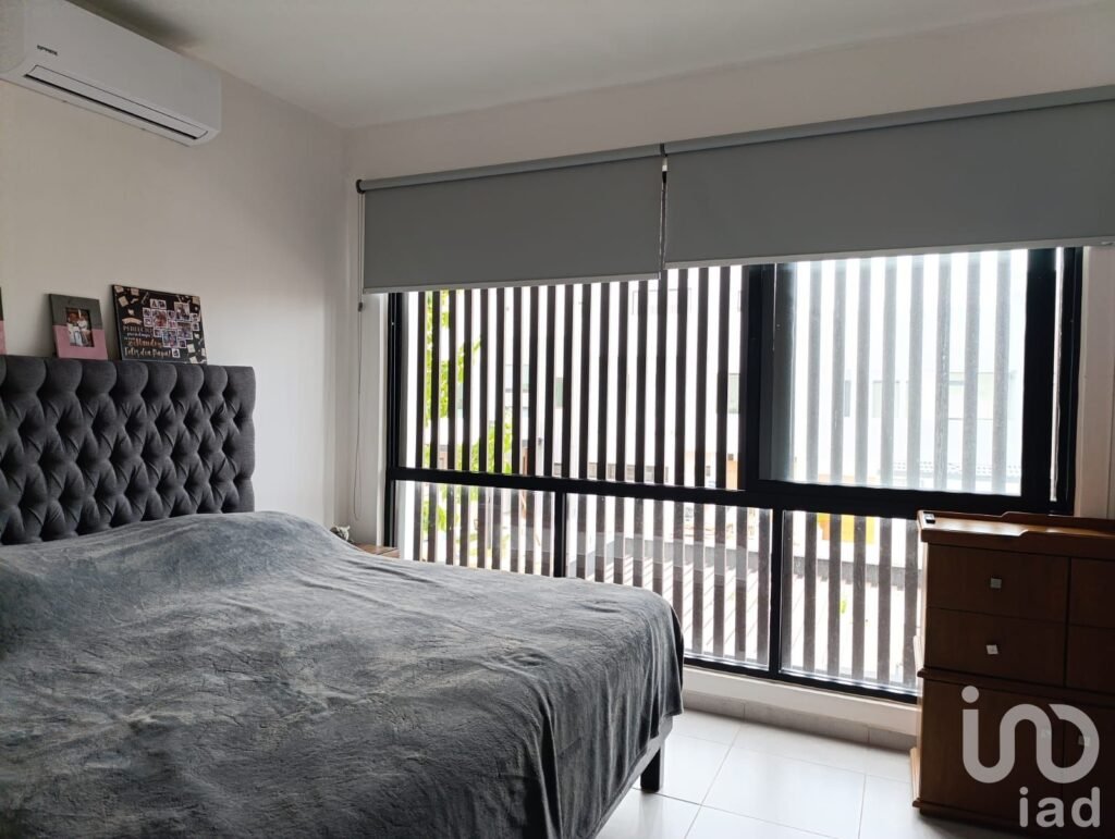 CASA CON 4 RECAMARAS EN VENTA EN RESIDENCIAL RIO CANCUN QUINTANA ROO