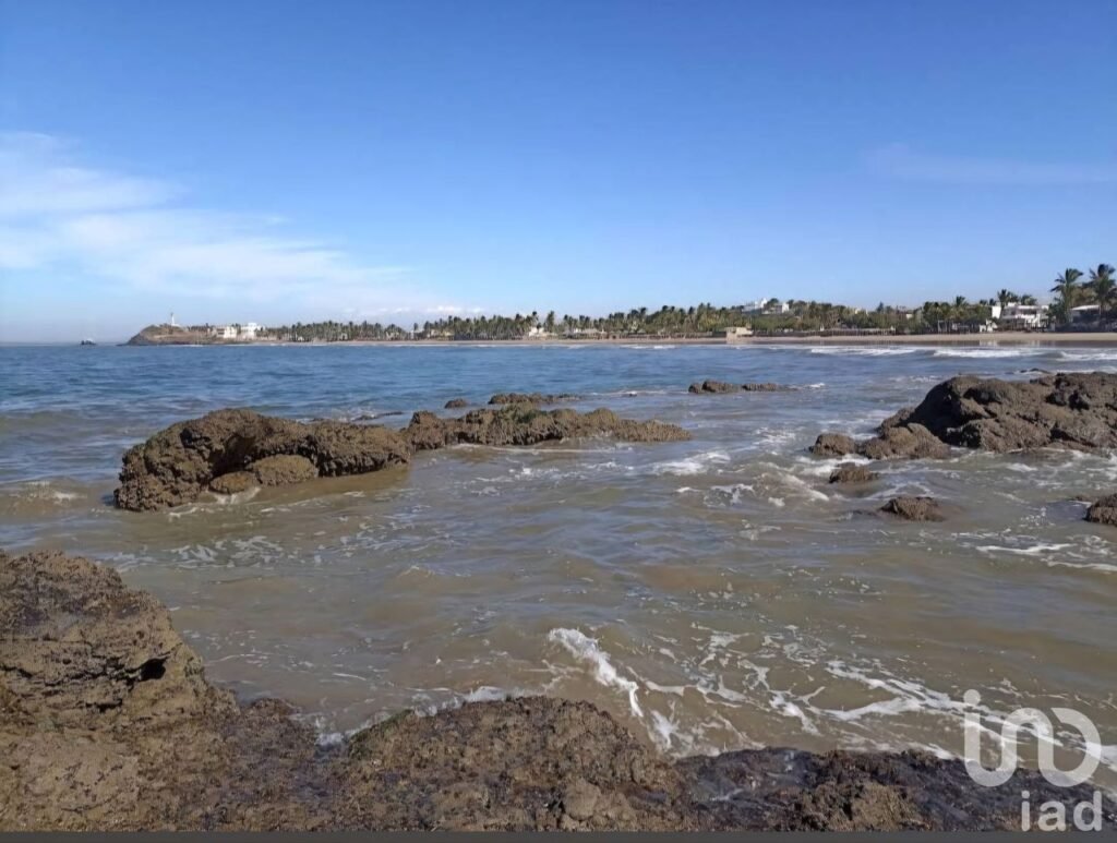 VENTA DE TERRENO CERCA DE PLAYA BARRAS DE PIAXTLA, SAN IGNACIO, SINALOA