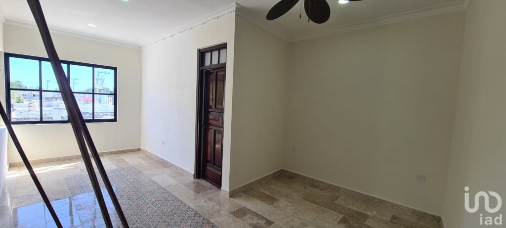 CASA EN VENTA REMODELADA EN EL CENTRO DE ,MÉRIDA, ZONA  LA ERMITA