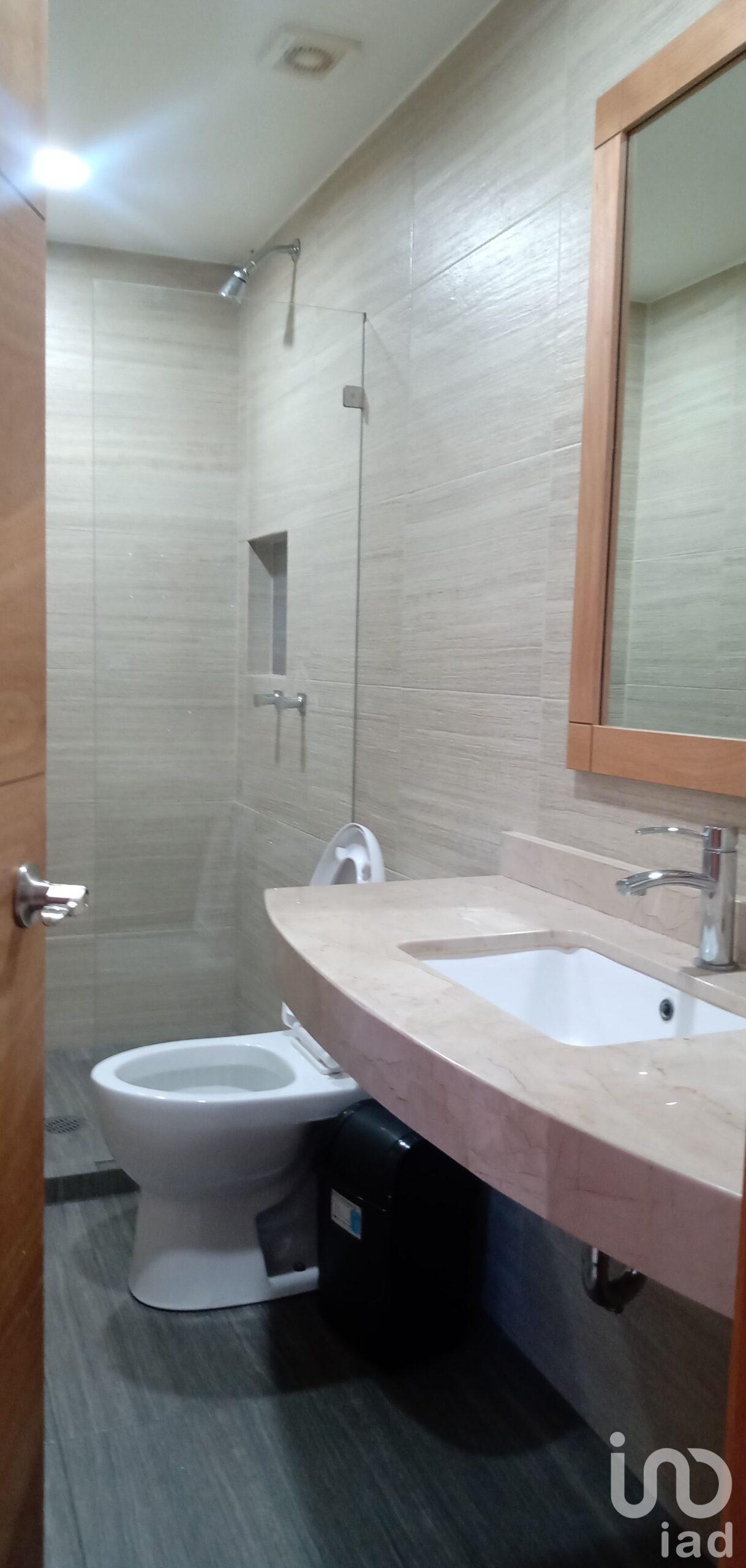 Se renta departamento amueblado en Ampliación Santa Julia, Pachuca, Hidalgo.