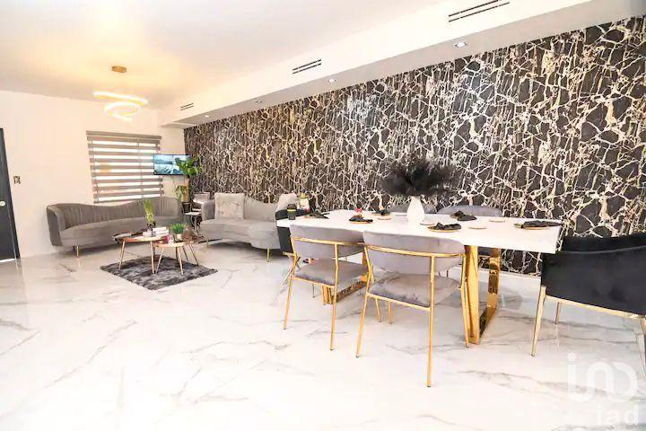 Casa en Venta Altaria Residencial  Sección Aura