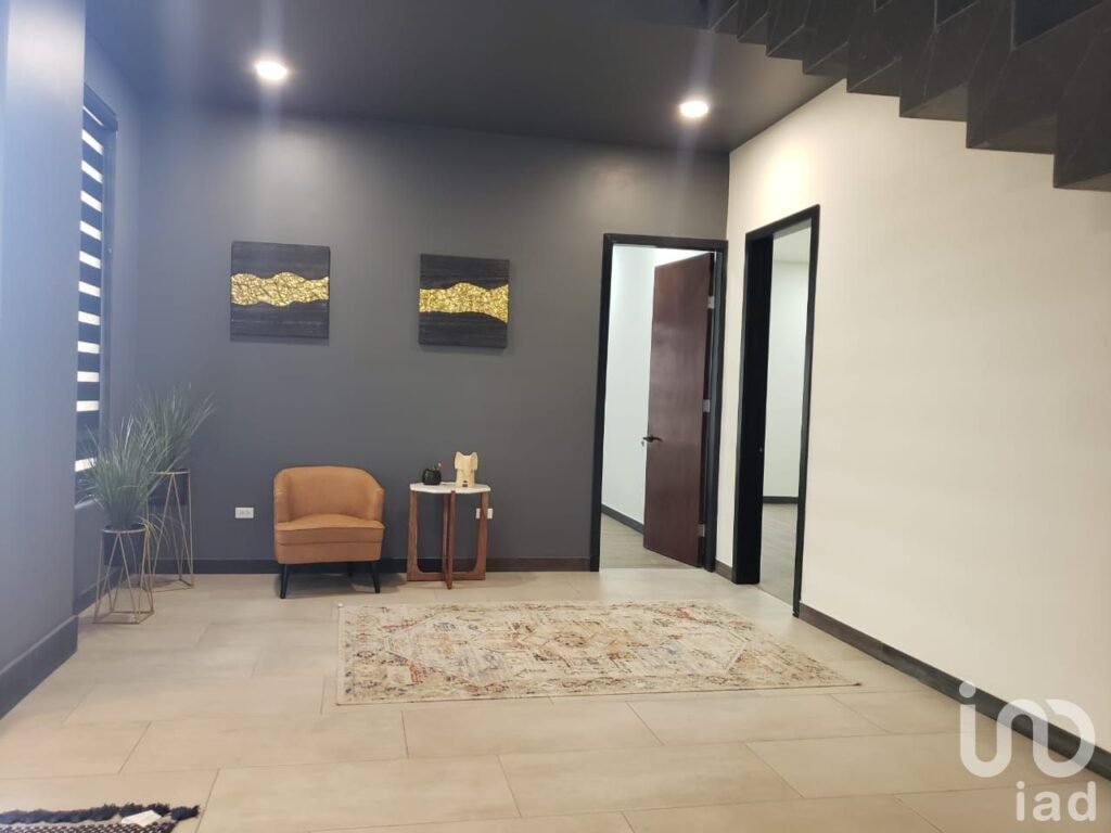 Casa Recien Construida en Venta en Fracc. Villafontana.