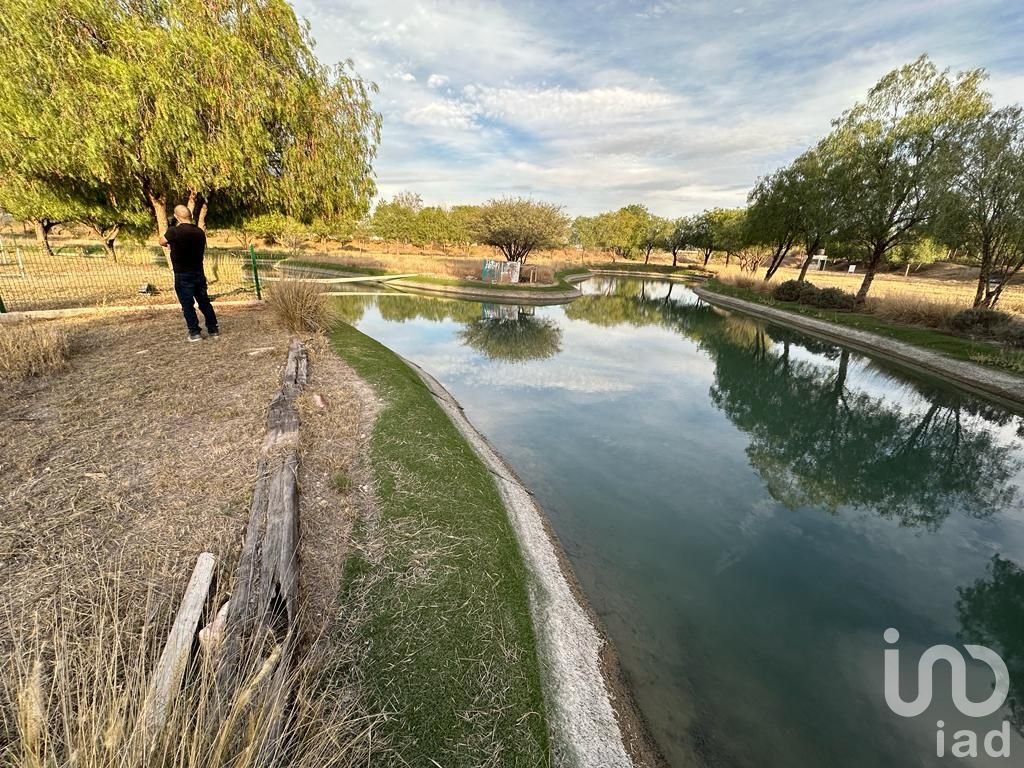 Se vende el mejor terreno frente al lago en " Viñedos del Polo" en  Querétaro