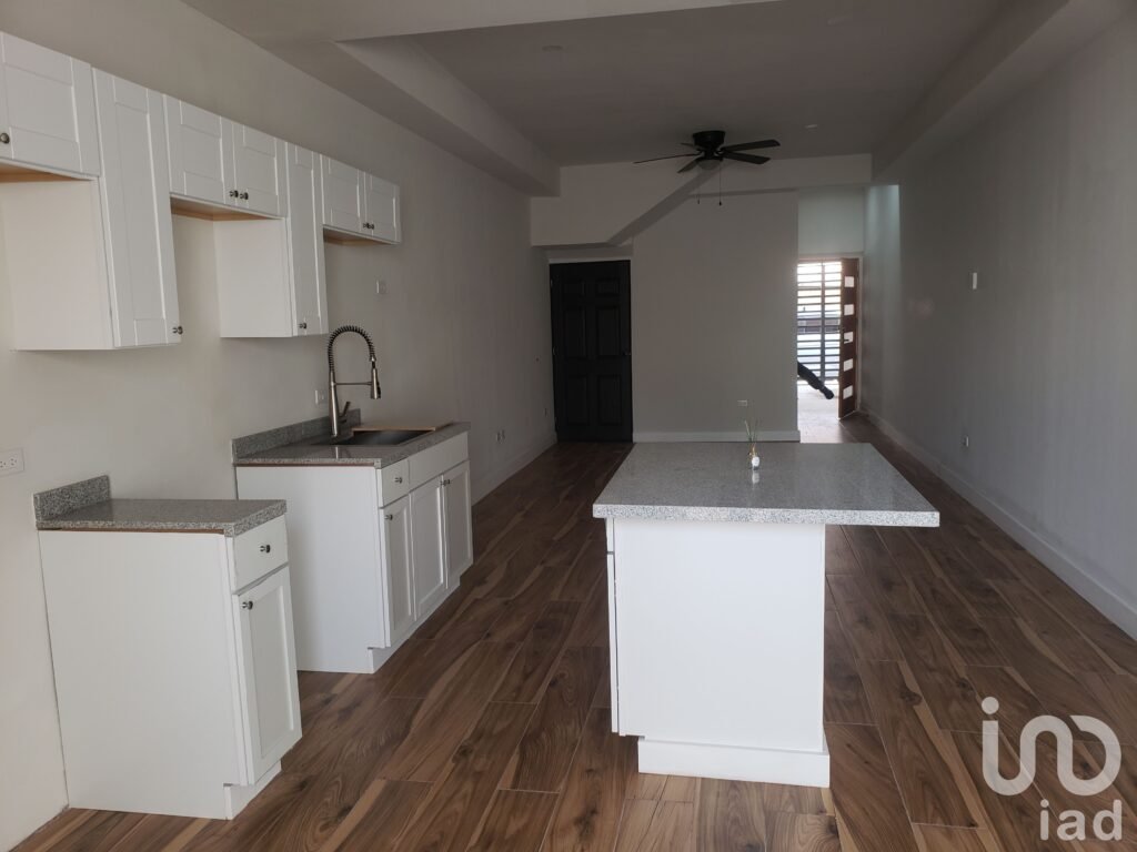 Conjunto de 2 Departamento en Venta Cercas de ICB y Puente Libre