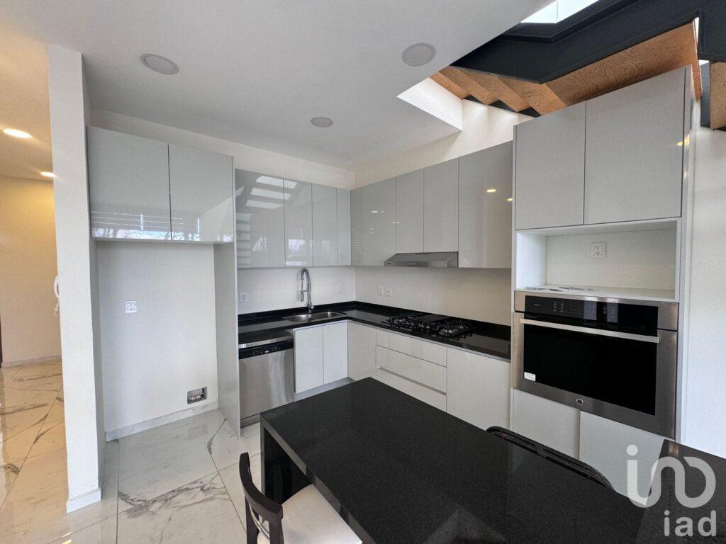 Se vende Hermoso PH con rooftop privado en la Colonia del Valle