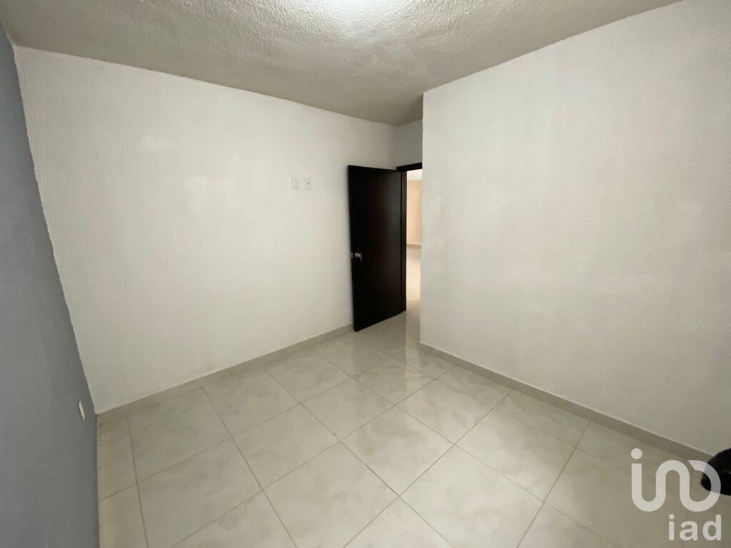 CASA VENTA UNA PLANTA EL POTRERO CERCA DE AVENIDA COINTZIO MORELIA