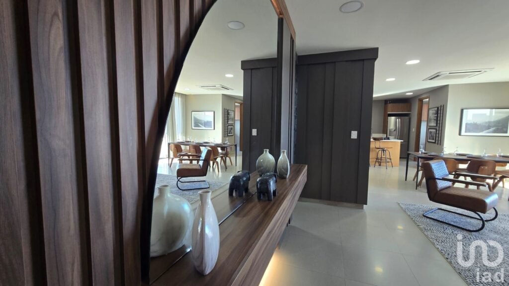 DEPARTAMENTO EQUIPADO EN TORRE ENCINOS, ALTOZANO