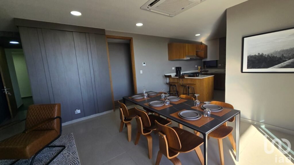 DEPARTAMENTO EQUIPADO EN TORRE ENCINOS, ALTOZANO