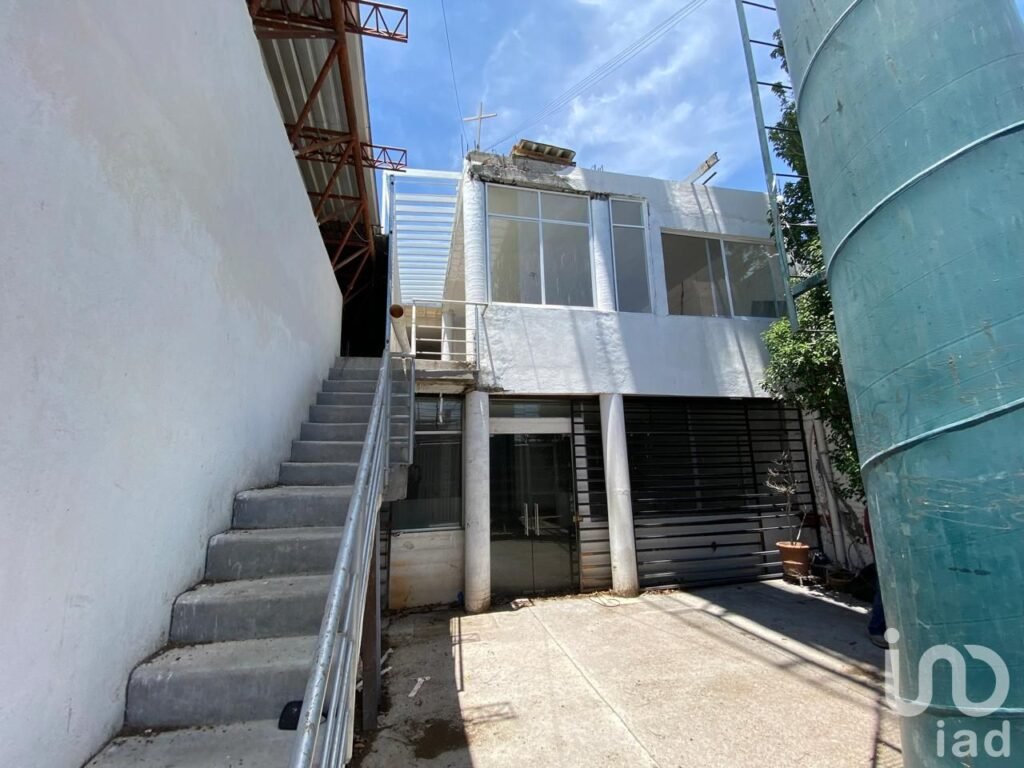 OFICINA y NAVE AV AGUASCALIENTES