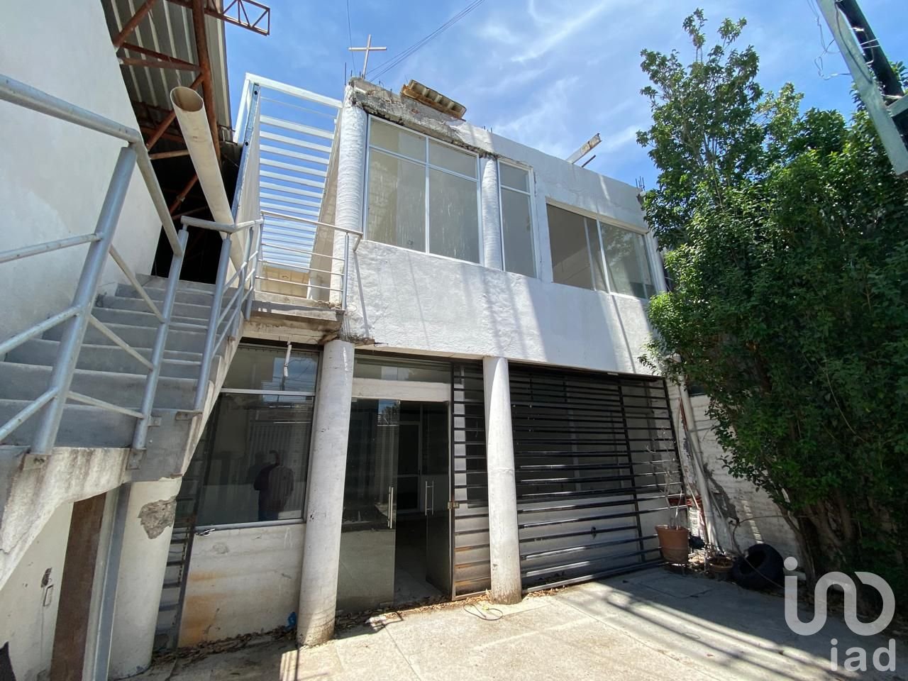 OFICINA y NAVE AV AGUASCALIENTES