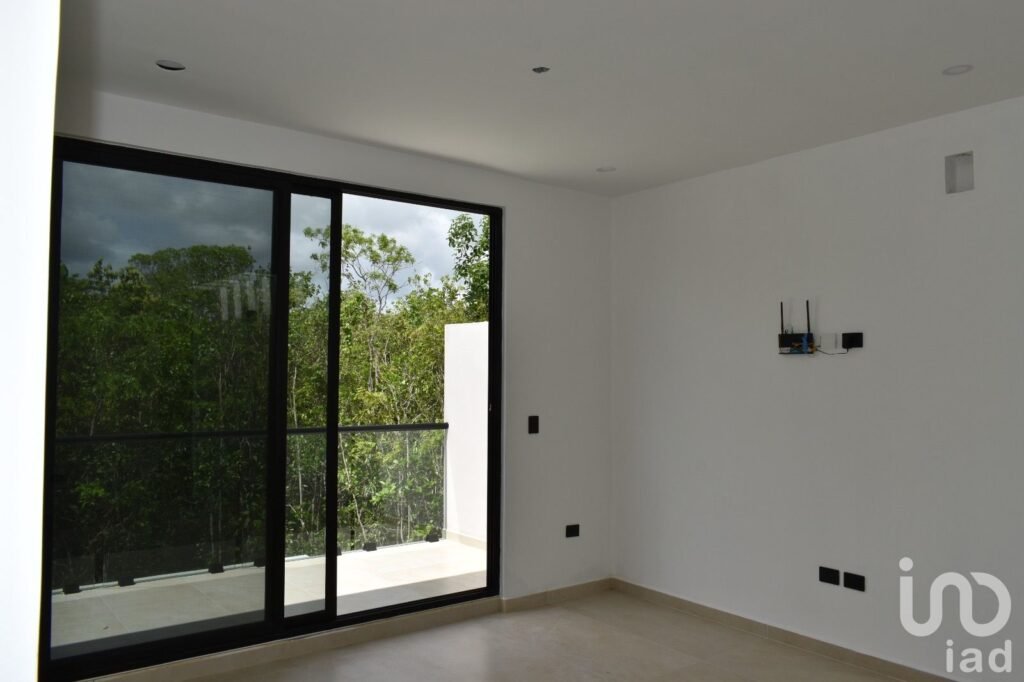 Casa de 3 recámaras en venta en Residencial Via Cumbres Cancún Quintana Roo