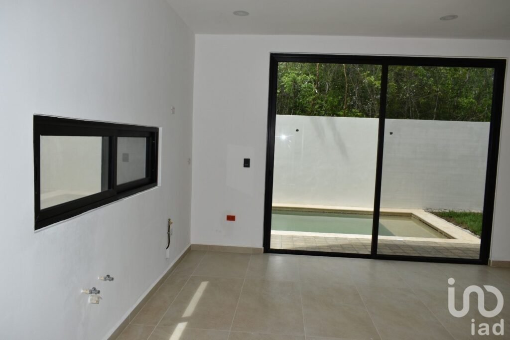Casa de 3 recámaras en venta en Residencial Via Cumbres Cancún Quintana Roo