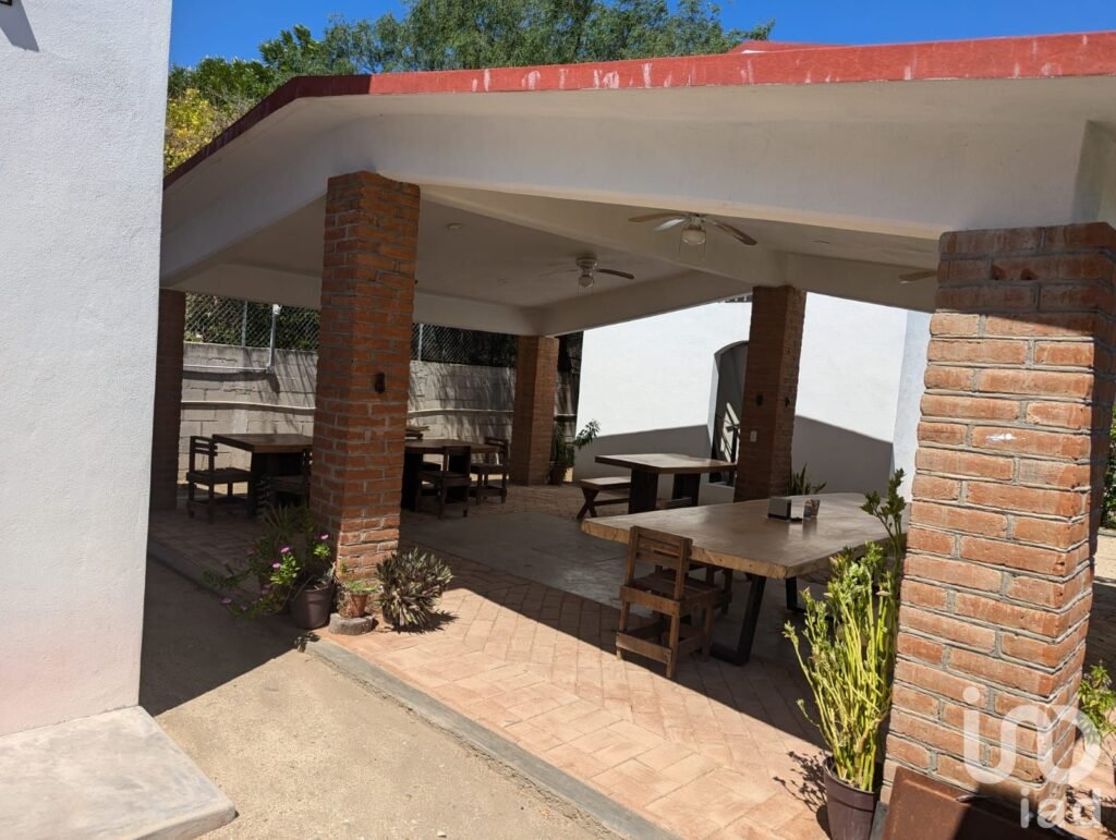 Venta de hotel boutique en San Antonio la Paz, B.C.S.