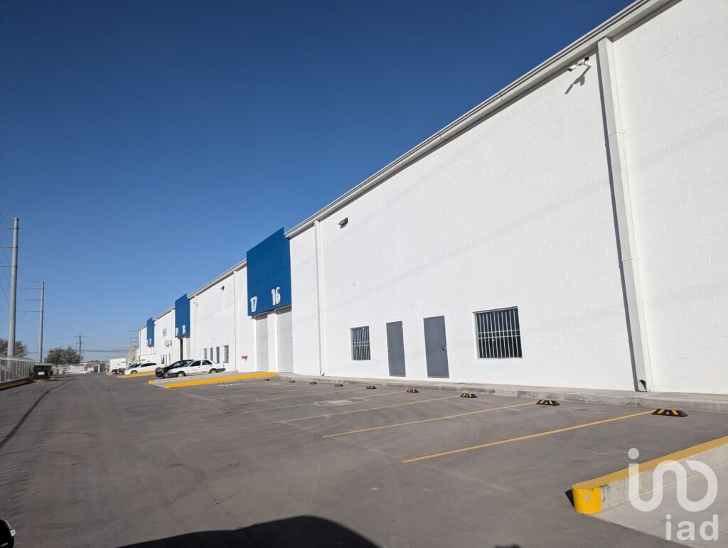 Bodegas en Renta en Calle Barranco Azul cerca de Oscar Flores y Pnamericana