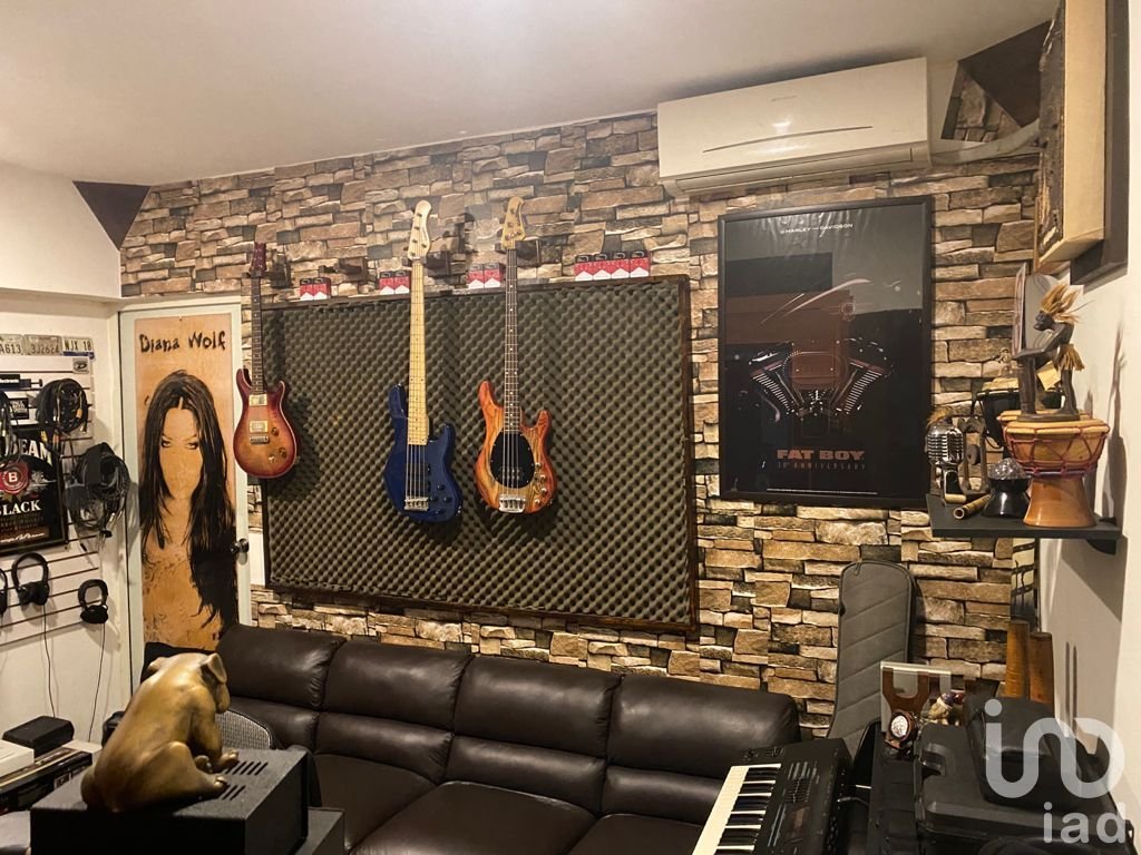 VENTA DE CASA DE 3 RECÁMARAS MAS ESTUDIO EN JARDINES DEL SUR 3, CANCÚN QUINTANA ROO