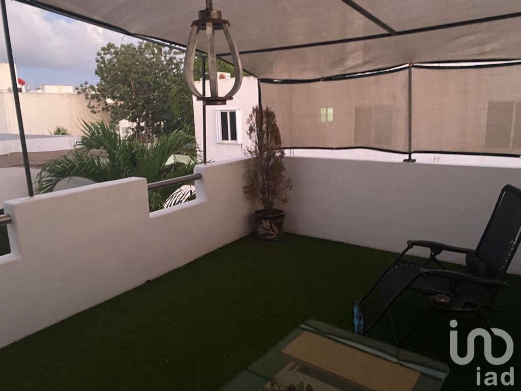 VENTA DE CASA DE 3 RECÁMARAS MAS ESTUDIO EN JARDINES DEL SUR 3, CANCÚN QUINTANA ROO